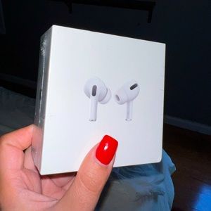 Brand New Unopened air pod pros